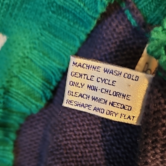 Vintage Sweater - Picture 4 of 4